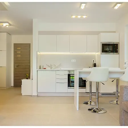 Apartment Kenese Regatta
