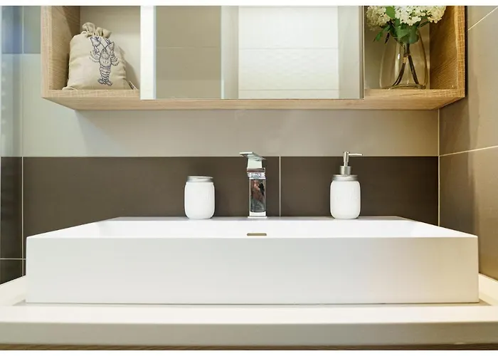 Kenese Regatta Apartment *