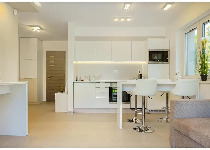 Apartment Kenese Regatta